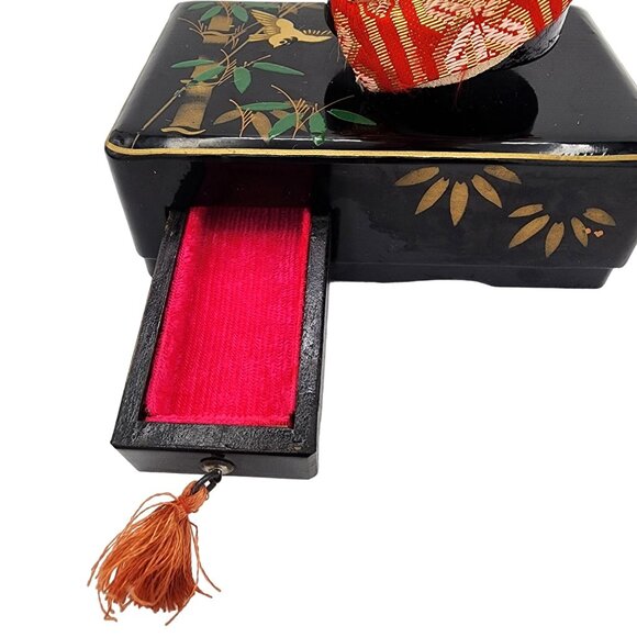 Vintage Japanese Geisha Doll with Working Music Trinket Box Plays La Vie En Rose - Picture 9 of 16